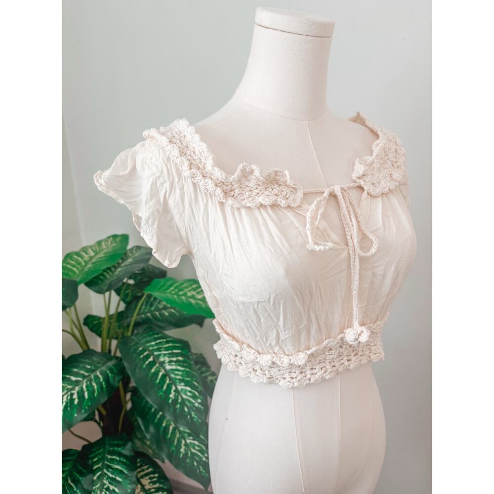 Cleobella Cream Crochet Off Shoulder Crop Top XS Boho Cottagecore Festival - Picture 3 of 7